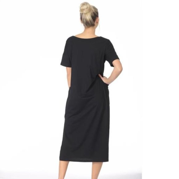 Paper Label Side Splits Dress with Pockets - Picture 3 of 7